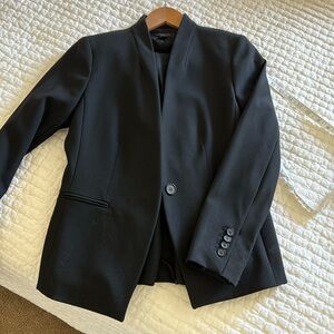 Ann Taylor business suit modern lapel detail single button closure jacket